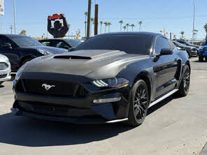 Ford Mustang GT Premium Coupe RWD