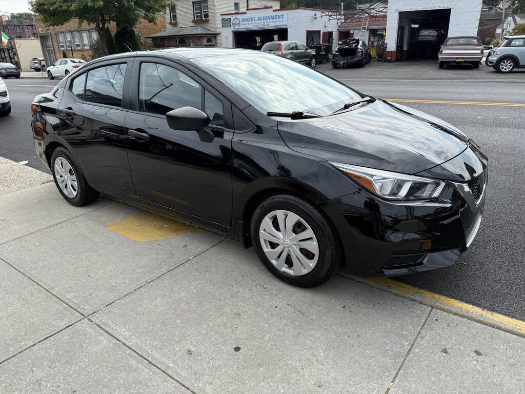 2020 Nissan Versa S FWD