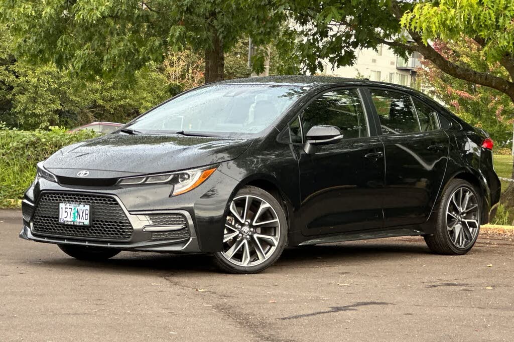2022 Toyota Corolla SE FWD