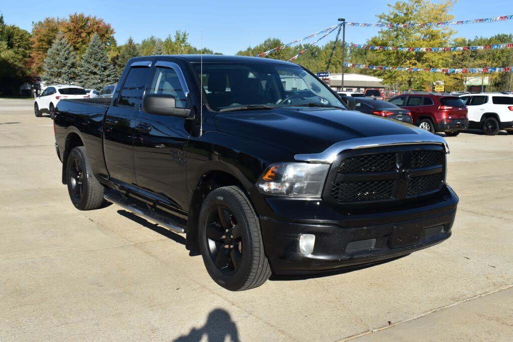 2019 RAM 1500 Classic SLT Quad Cab 4WD
