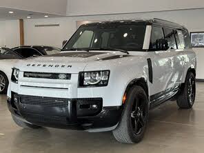 Land Rover Defender 130 X-Dynamic SE AWD