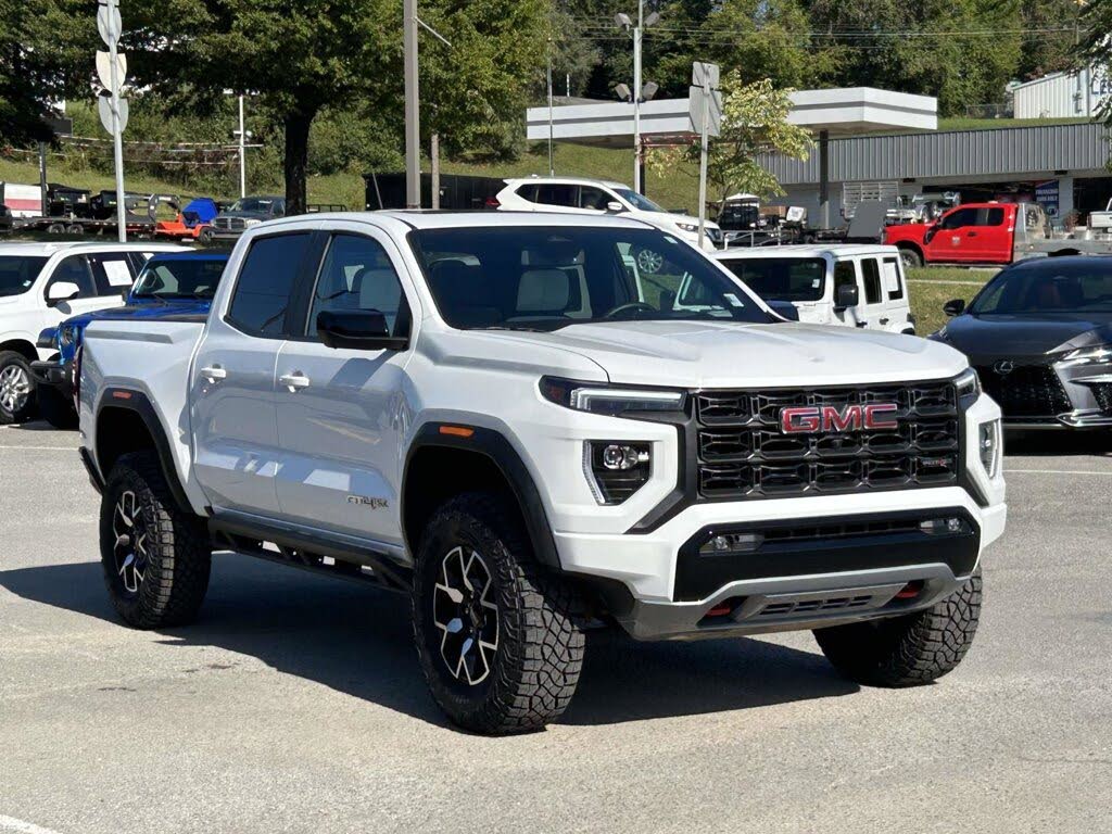 2024 GMC Canyon AT4X Crew Cab 4WD