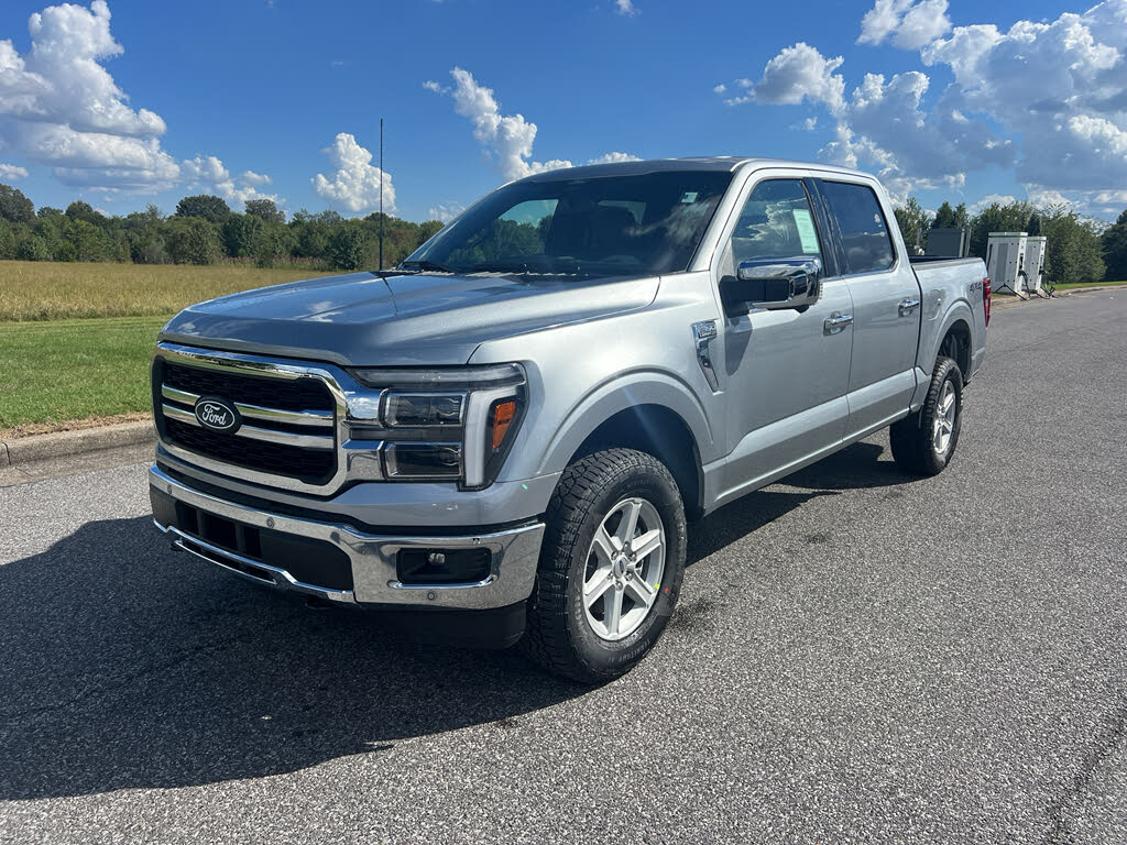 2025 Ford F-150 Lariat SuperCrew 4WD