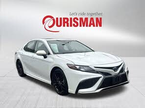 Toyota Camry Hybrid XSE FWD