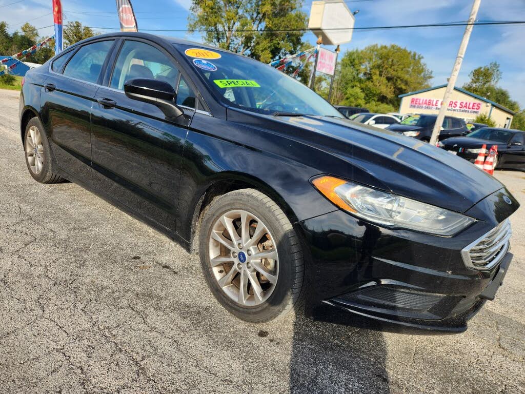 2017 Ford Fusion SE