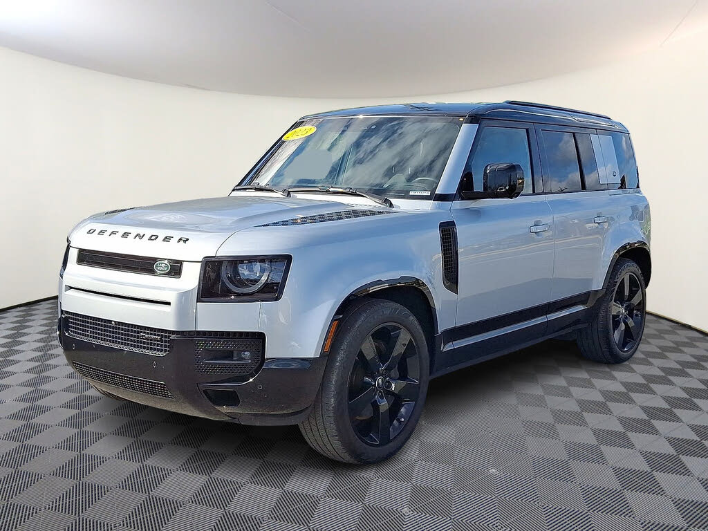 2023 Land Rover Defender 110 X-Dynamic SE AWD