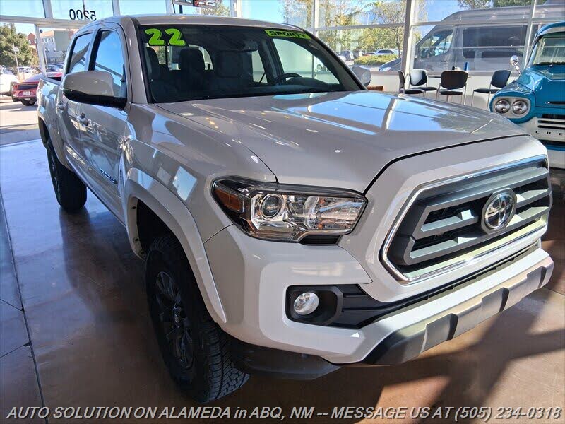 2022 Toyota Tacoma SR5 V6 Double Cab 4WD