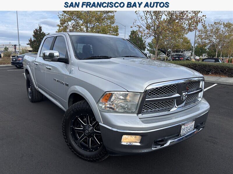 2012 RAM 1500 Laramie Crew Cab 4WD