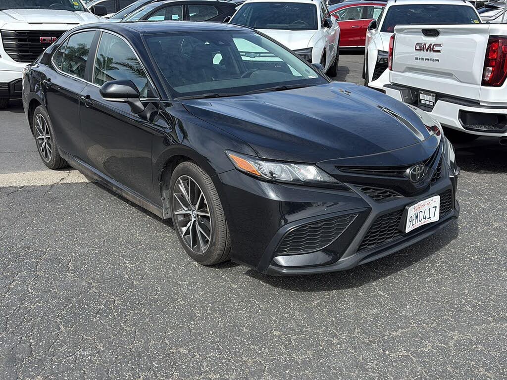 2023 Toyota Camry SE FWD