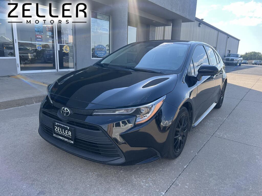 2023 Toyota Corolla LE FWD