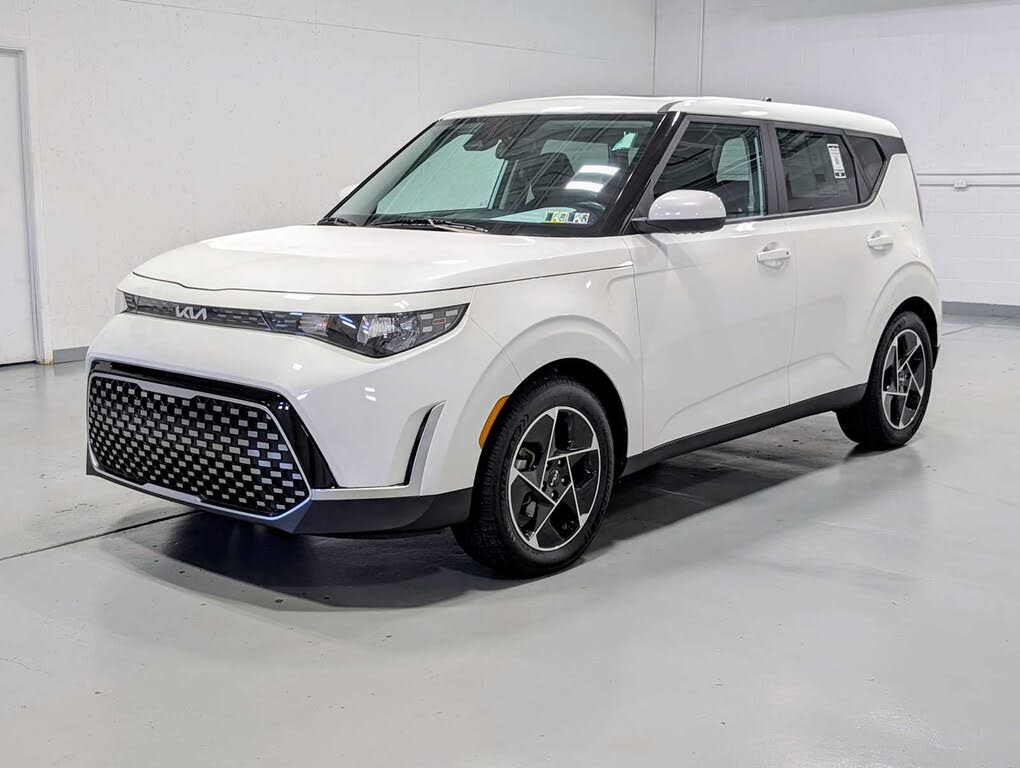 2023 Kia Soul EX FWD