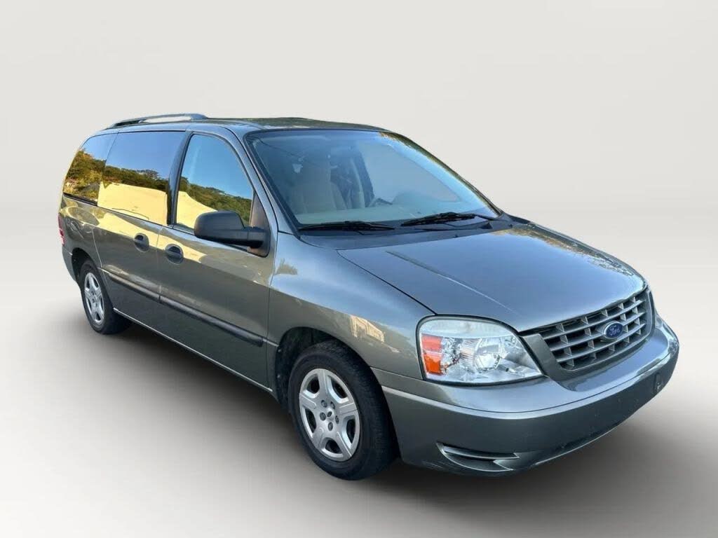 2004 Ford Freestar SE