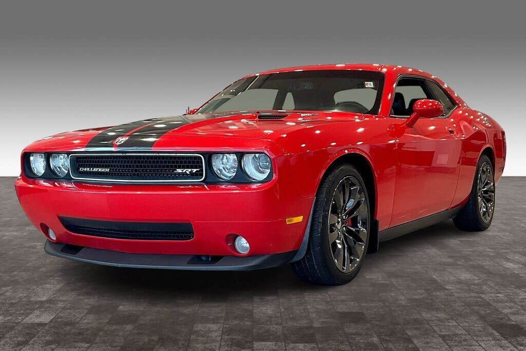 Dodge Challenger SRT8 RWD 2009