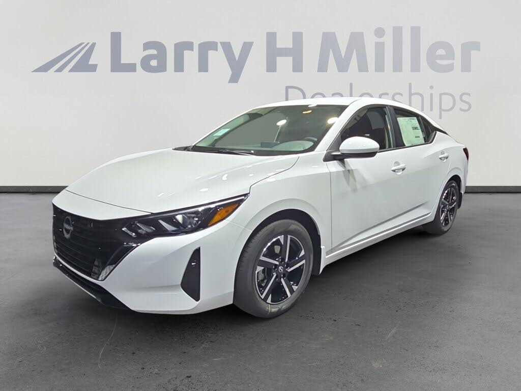 2025 Nissan Sentra SV FWD