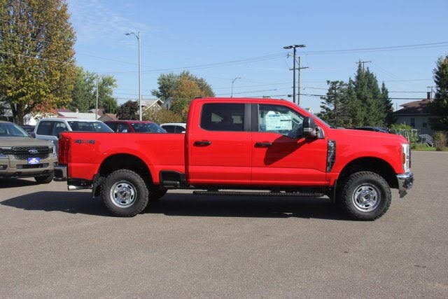 2026 Ford F-350 Super Duty XL Crew Cab 4WD