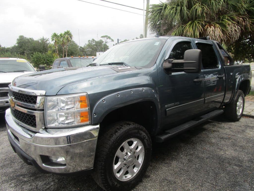 2012 Chevrolet Silverado 2500HD LT Crew Cab 4WD