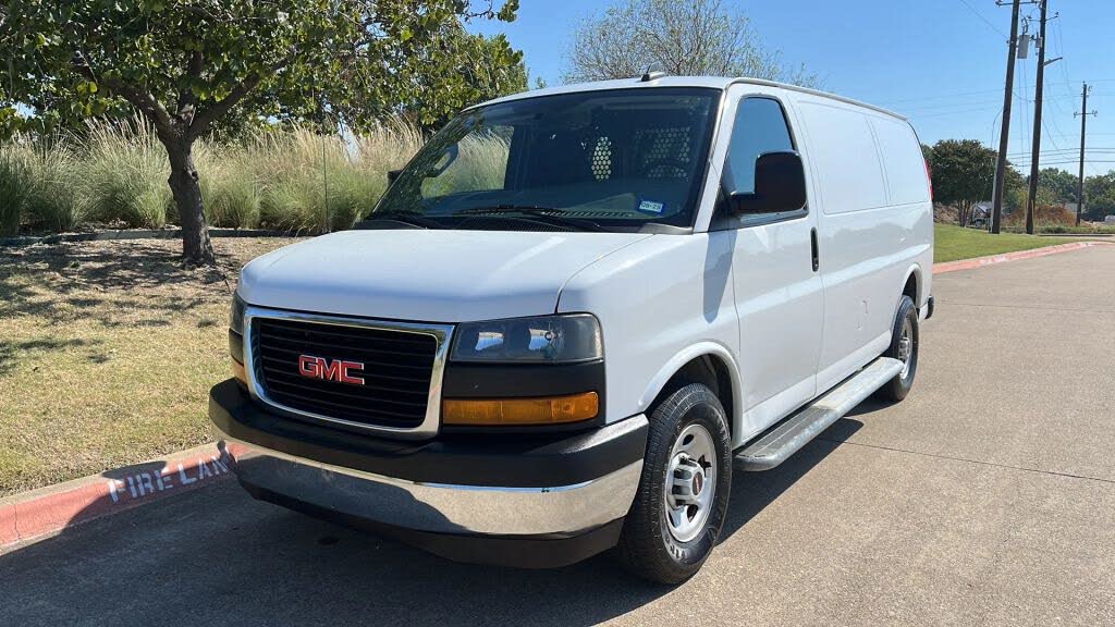 2019 GMC Savana Cargo 2500 RWD