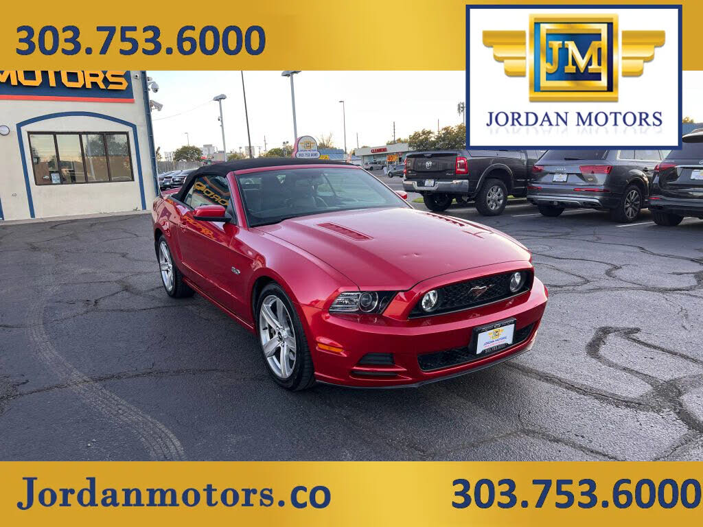 2013 Ford Mustang GT Premium Convertible RWD