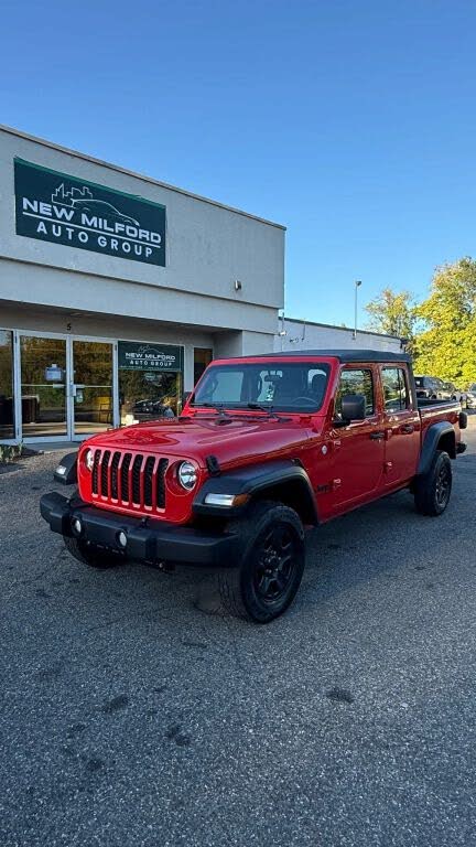 2020 Jeep Gladiator Sport Crew Cab 4WD