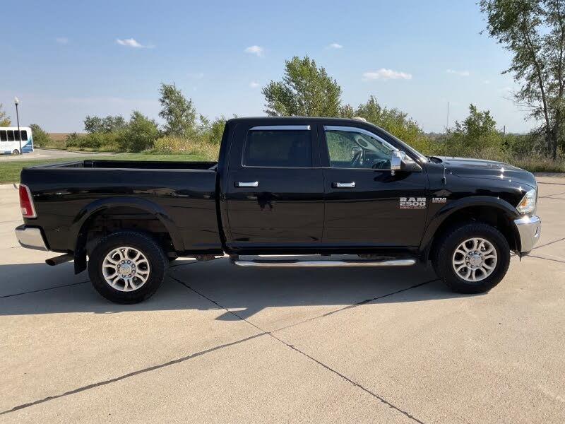 2014 RAM 2500 Laramie Crew Cab 4WD