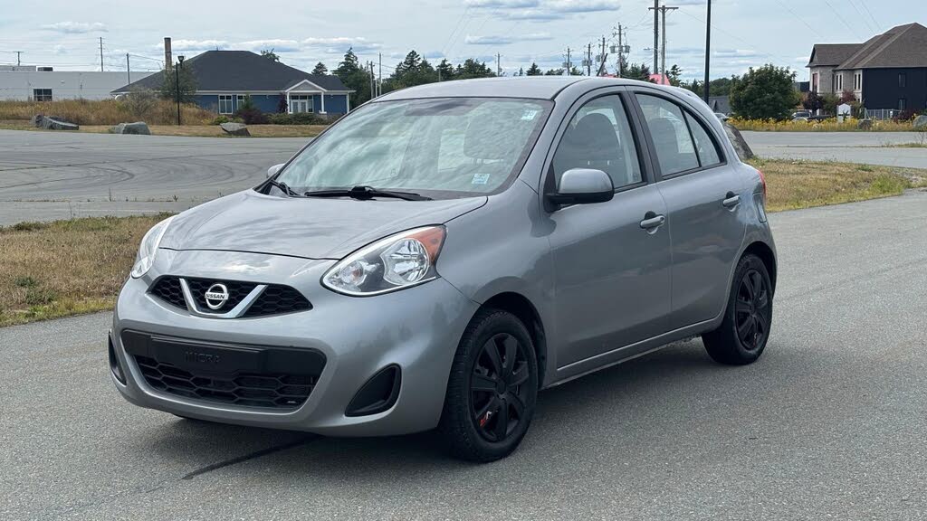 2015 Nissan Micra SV FWD