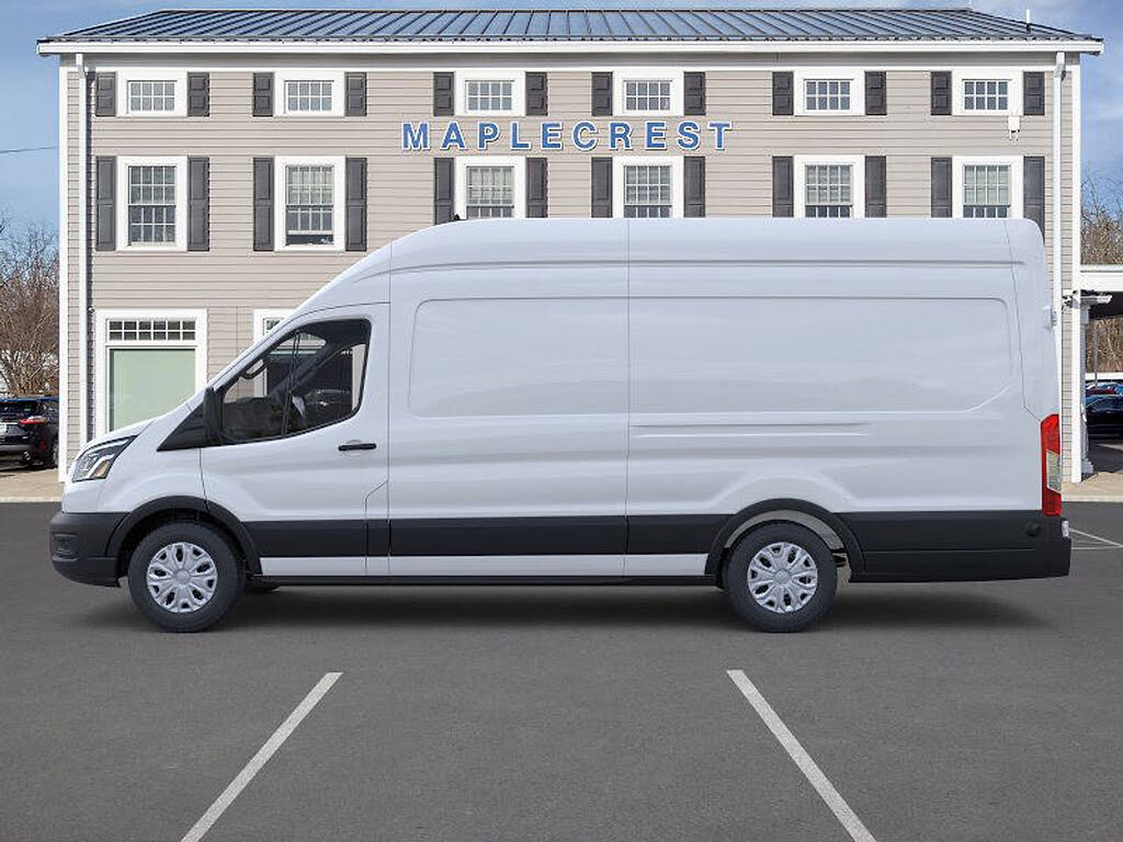 2025 Ford Transit Cargo