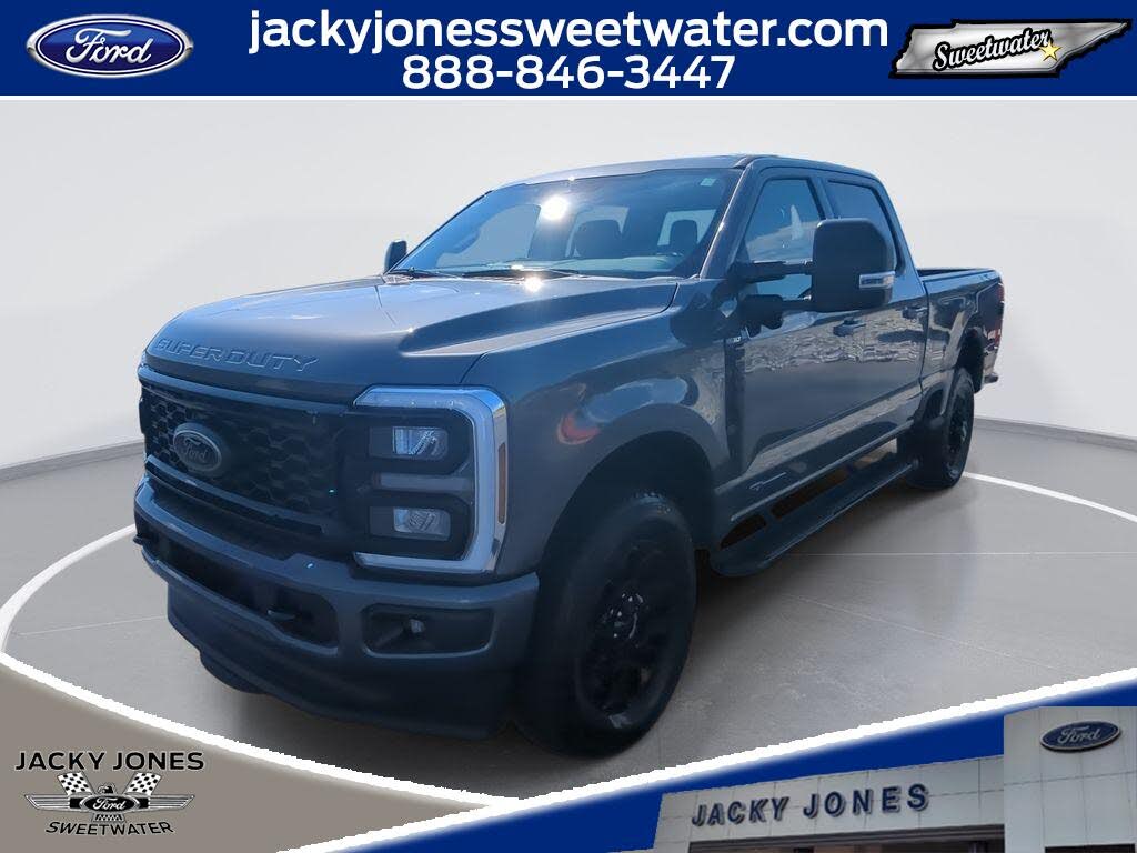 2026 Ford F-250 Super Duty XLT Crew Cab 4WD