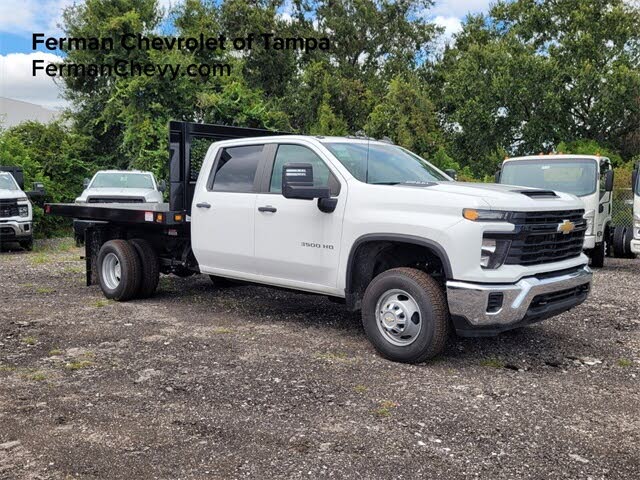 2024 Chevrolet Silverado 3500HD Chassis Work Truck Crew Cab RWD