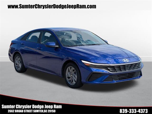 2024 Hyundai Elantra SEL FWD