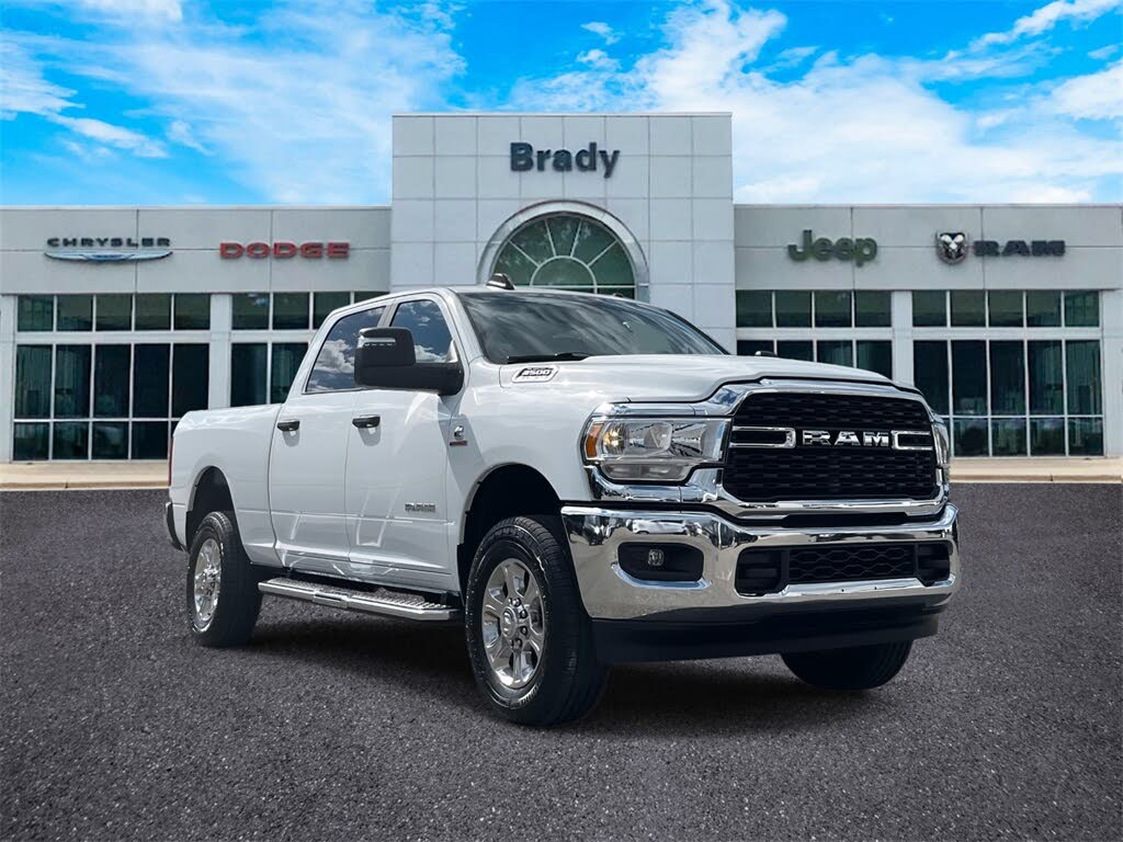 2024 RAM 2500 Big Horn Crew Cab 4WD