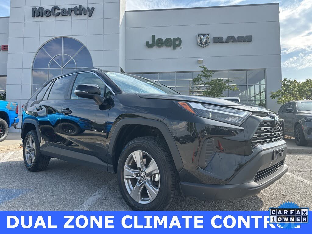 2024 Toyota RAV4 XLE FWD