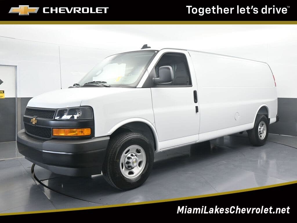 2025 Chevrolet Express Cargo 3500 RWD