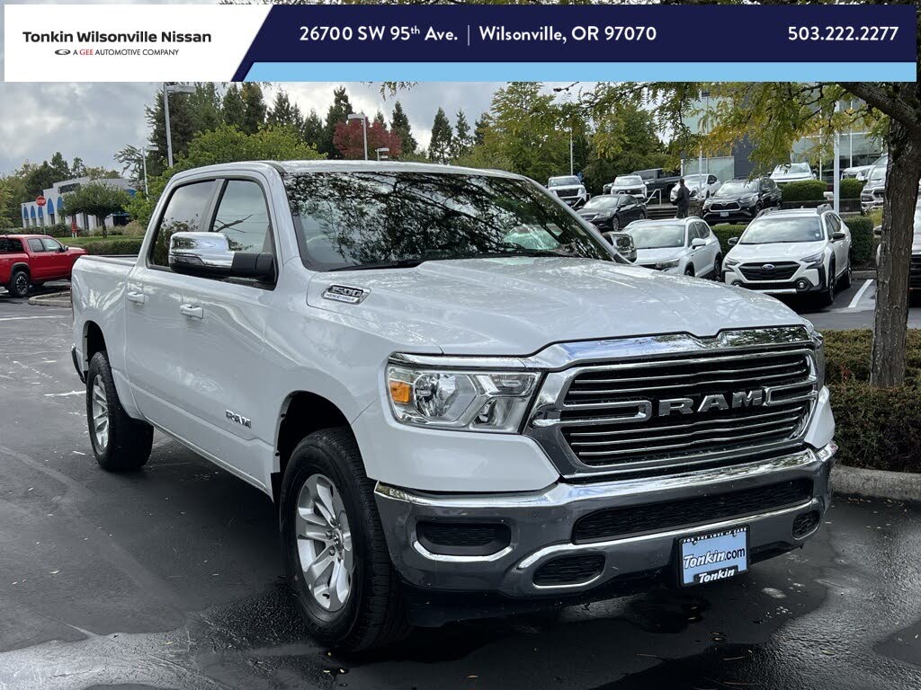 2024 RAM 1500 Laramie Crew Cab 4WD