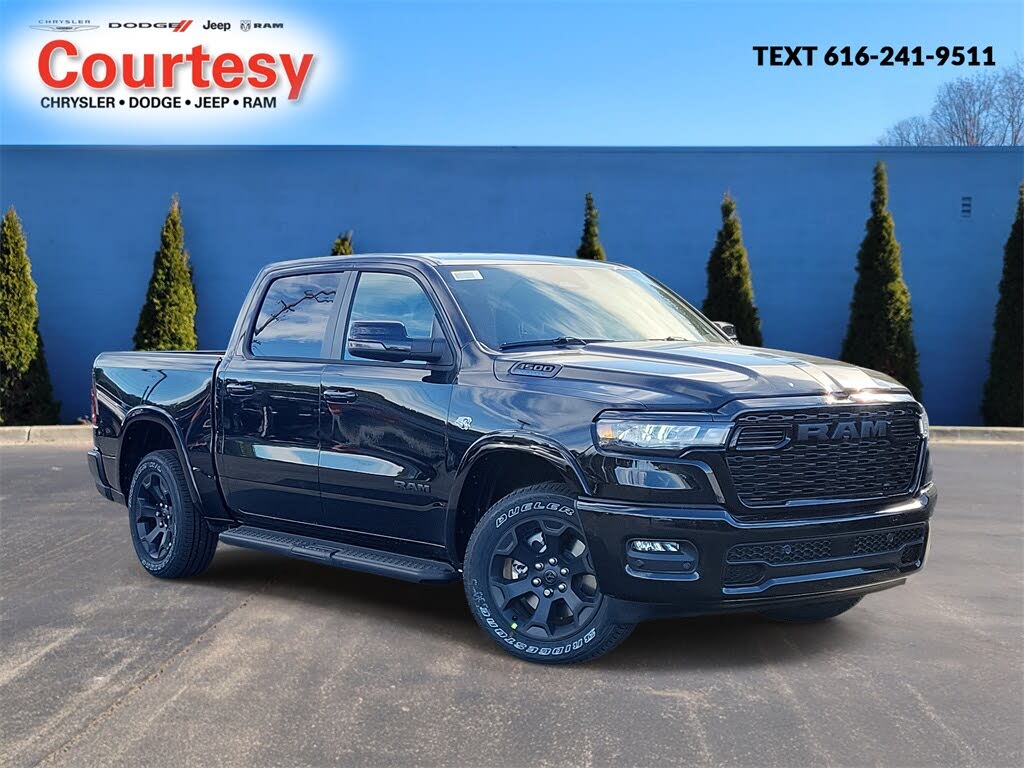 2026 RAM 1500 Big Horn Crew Cab 4WD