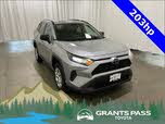 Toyota RAV4 LE FWD