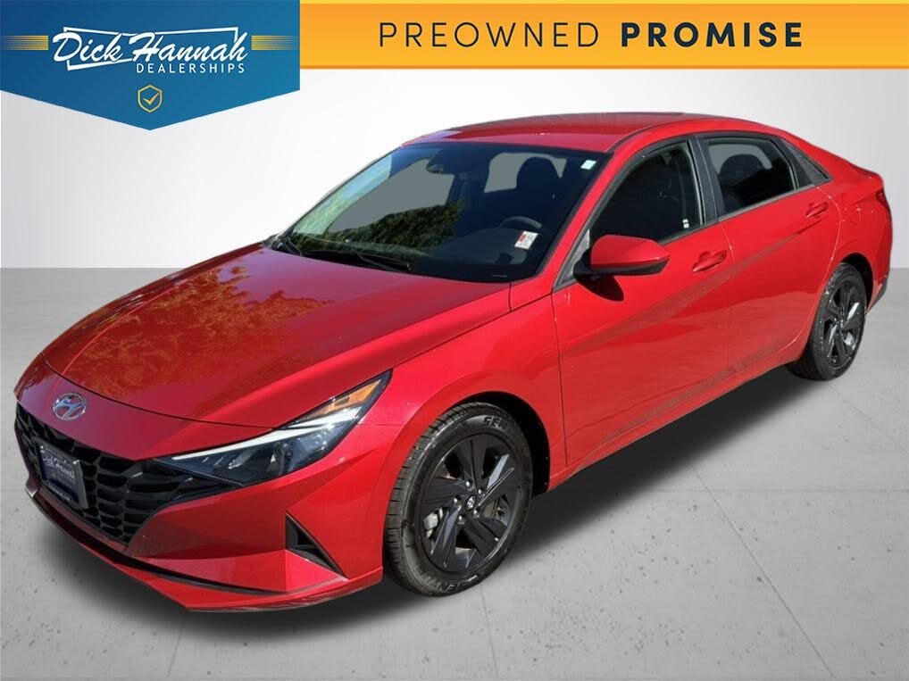 2023 Hyundai Elantra SEL FWD