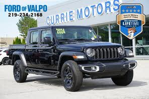 Jeep Gladiator Sport Crew Cab 4WD