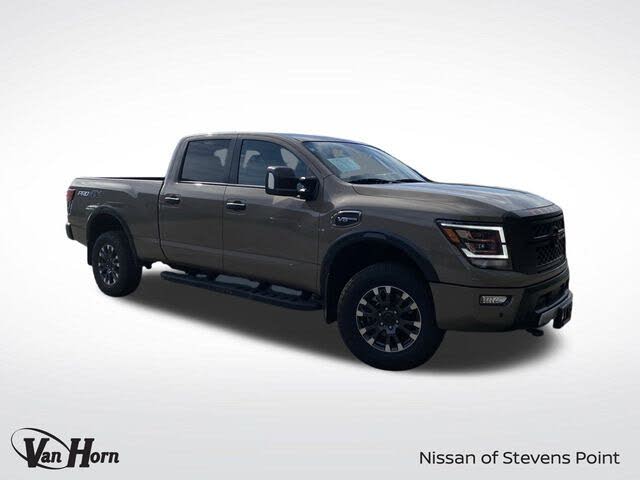 2024 Nissan Titan XD PRO-4X Crew Cab 4WD