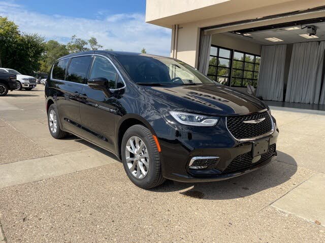 2026 Chrysler Pacifica Select AWD