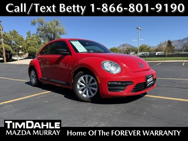 2018 Volkswagen Beetle 2.0T S Hatchback FWD