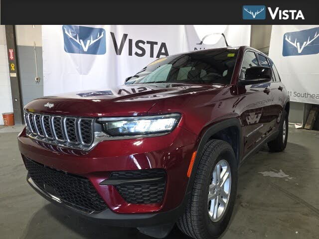 2025 Jeep Grand Cherokee Laredo 4WD