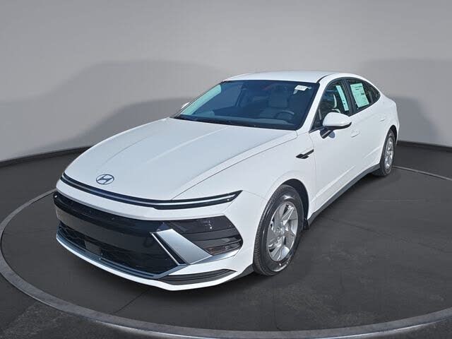 2026 Hyundai Sonata SE FWD