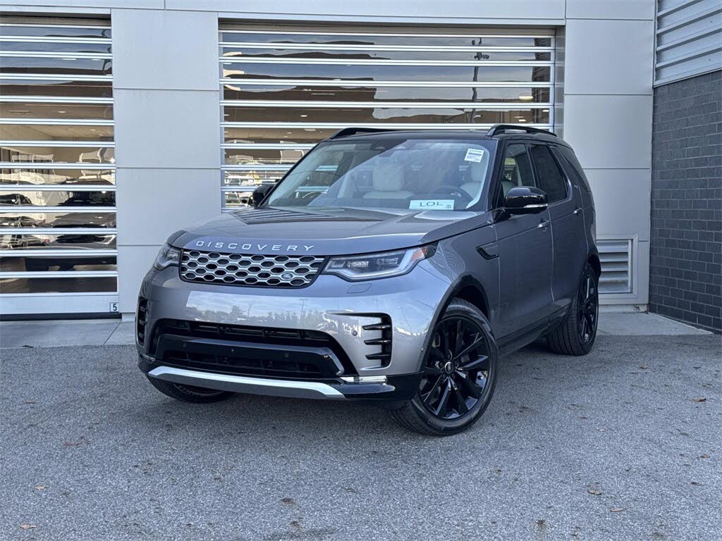 2026 Land Rover Discovery P360 Tempest Edition AWD