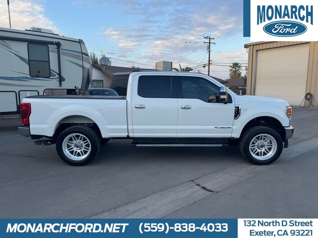 2020 Ford F-250 Super Duty Lariat Crew Cab 4WD