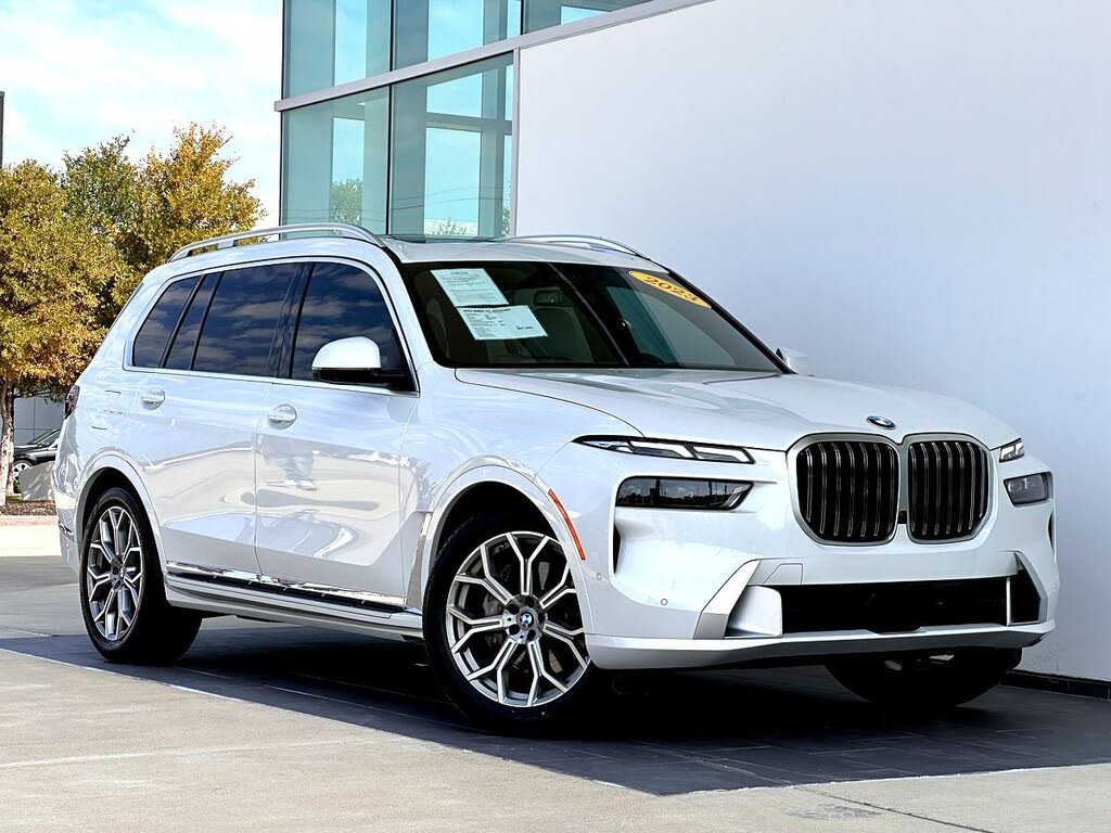 2023 BMW X7 xDrive40i AWD