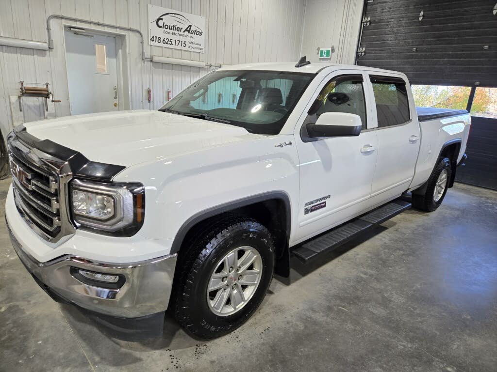 2018 GMC Sierra 1500 SLE Crew Cab 4WD