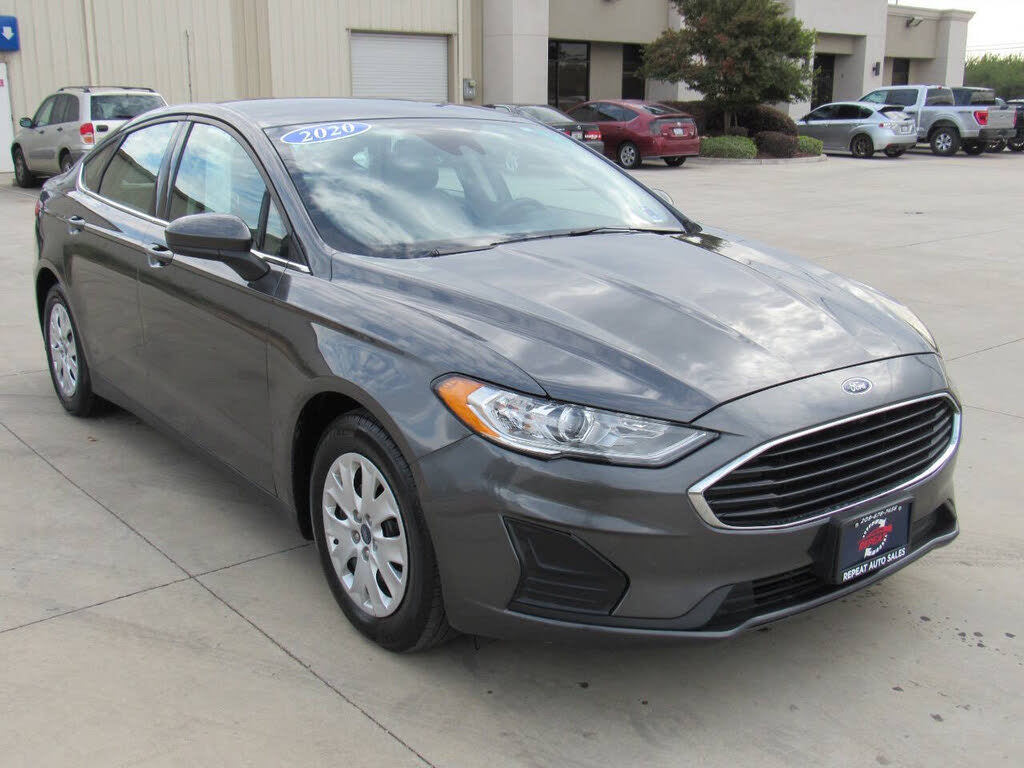 2020 Ford Fusion S FWD