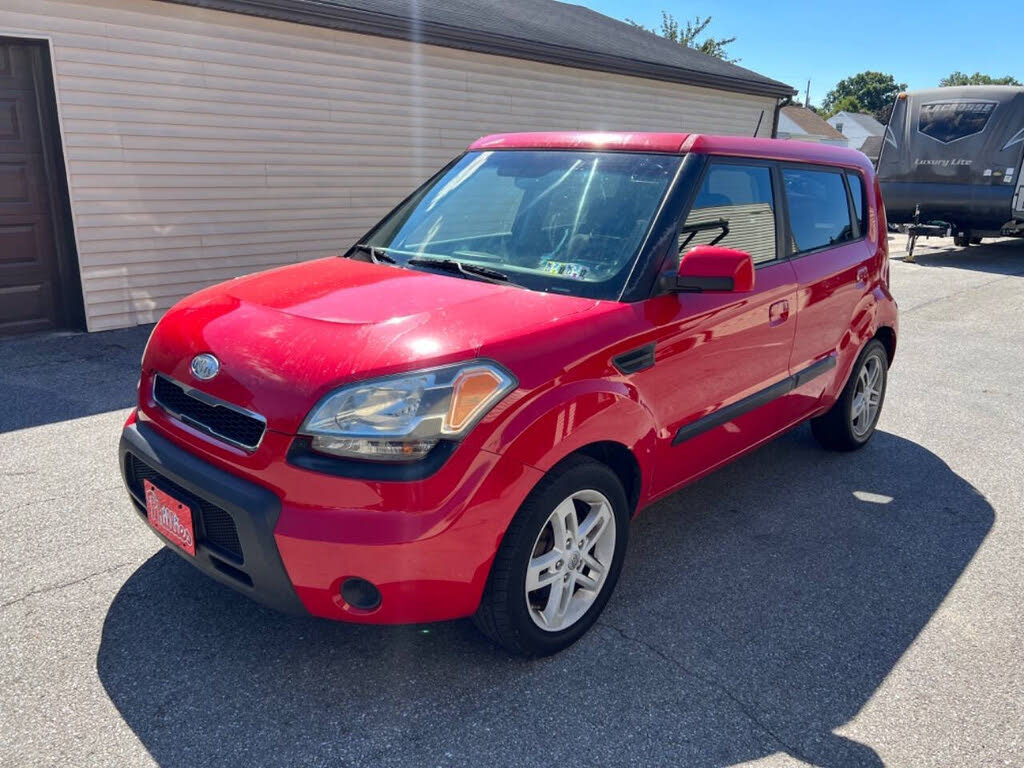 2010 Kia Soul +