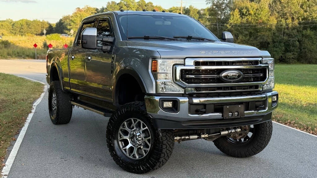 2021 Ford F-250 Super Duty Lariat Crew Cab 4WD