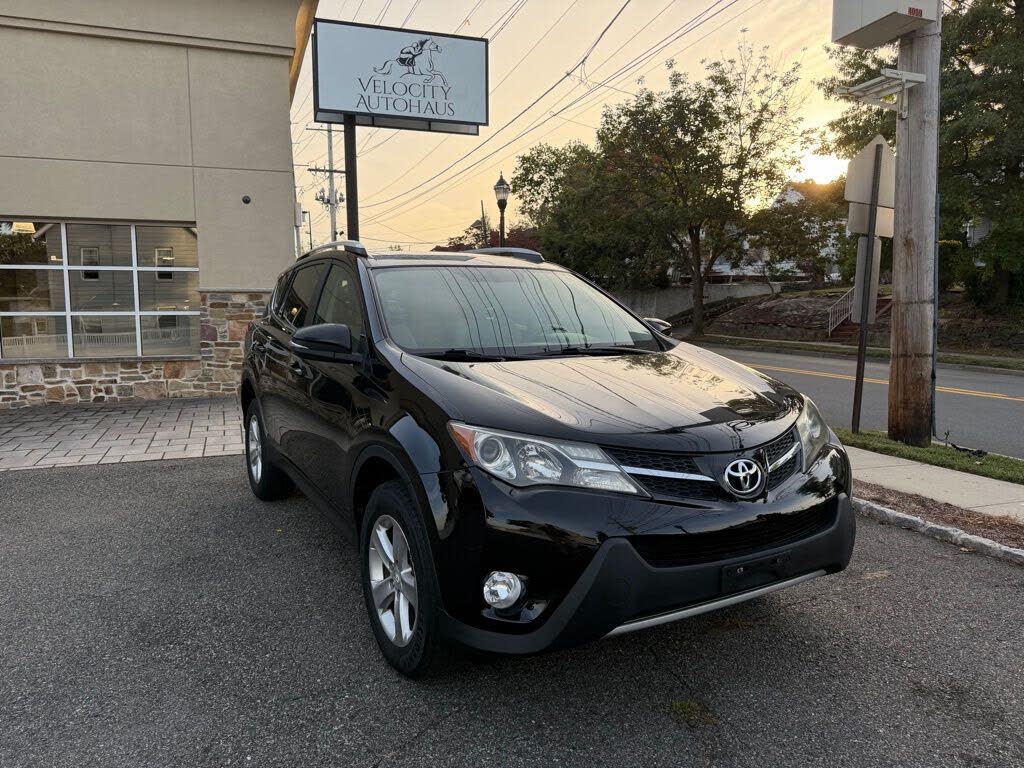 2013 Toyota RAV4 XLE AWD